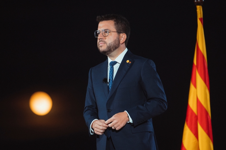 Catalan president Pere Aragonès during a speech (by Arnau Carbonell)